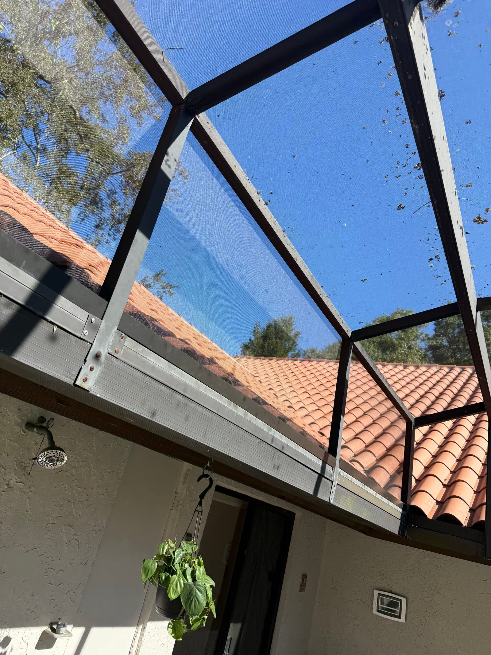 Aluminum pool enclosure repair